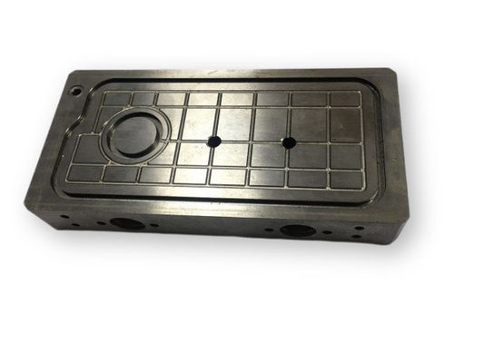 Guter Preis Spiegelveredelung CNC Rapid Prototyping Dienstleistungen Metallpräzision Toleranz 0,1 mm bis 0,001 mm Online
