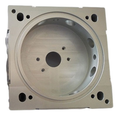Guter Preis Glatte Oberfläche CNC-bearbeitete Metallteile Größe angepasst mit Zink / Nickel Plattierung Fähigkeiten Online