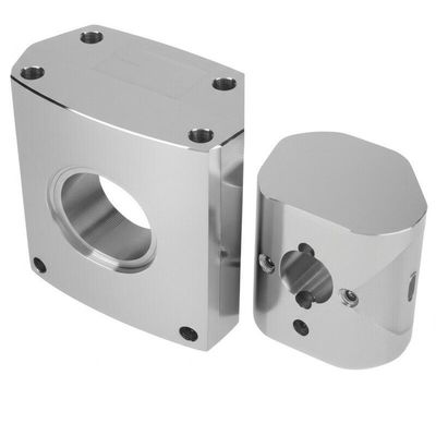 Präzise CNC-Zuschnitte mit einer Oberflächenrauheit von Ra 0,1