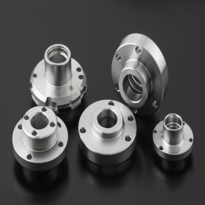 Guter Preis CNC-bearbeitete Metallteile mit ±0,01 mm Toleranz und Ra 0,8 - 3,2 μm Oberflächenveredelung für Präzisionsanwendungen Online
